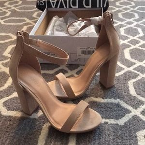 Nude ankle strap heels, size 7, 4.5 inch heel